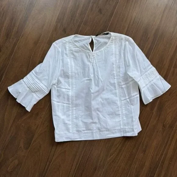 Zara Basics XL white blouse with pintuck and ruffle details on the front and sle - Picture 1 of 3